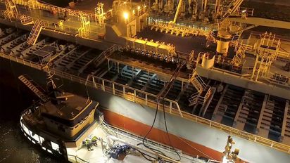 Ship-to-Ship Bunkering
